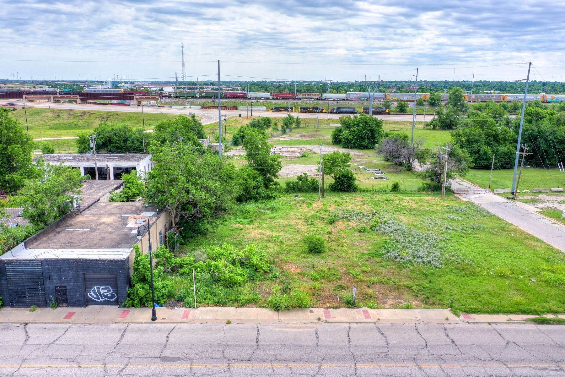 7. Land for Sale at 1112 S Robinson Avenue, Oklahoma City, OK, 73109 1112 S Robinson Avenue Oklahoma City, Oklahoma 73109 United States